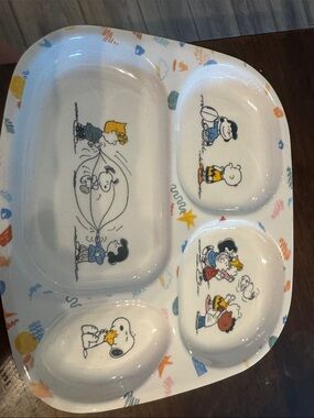 Peanuts Themed Divided Kids Plate - White with Multicolor Accents
